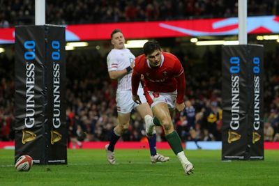 Wales come up short against England after 'harrowing' week