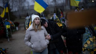 Ukraine war saga unfolds across the lives of five friends