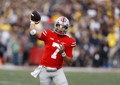 Texans trade up for Ohio State QB C.J. Stroud in latest CBS Sports mock draft