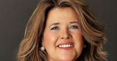 Cost of living: Wedding celebrant says brides and grooms are scaling back on big day