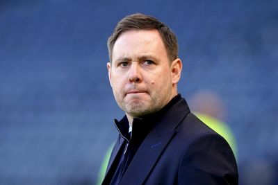 Michael Beale defiant over team selection as he tells Rangers players to 'suck it up'