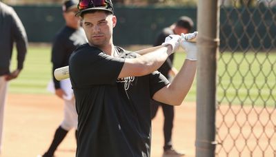 Benintendi set for Cactus League game in White Sox uniform Monday