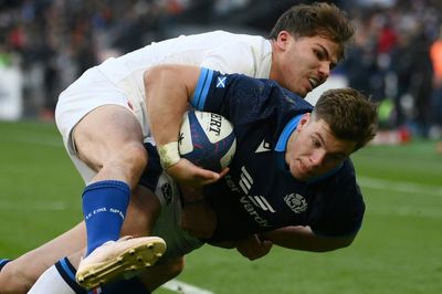 Centre Jones backs Scotland against Ireland despite France loss