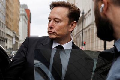 Elon Musk accuses media of racism after newspapers drop 'Dilbert' cartoon