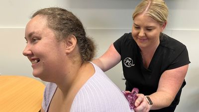 Disability advocates offer connection through touch at tactile workshop