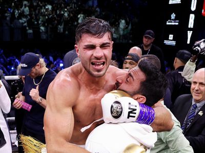 Tommy Fury beats Jake Paul in long-awaited fight in Saudi Arabia