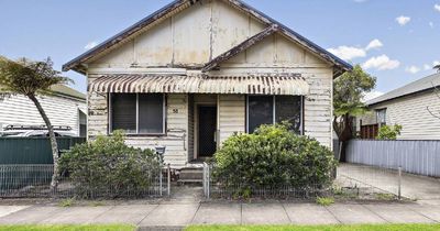 Under the hammer: Mayfield East home in need of TLC sells for $685k