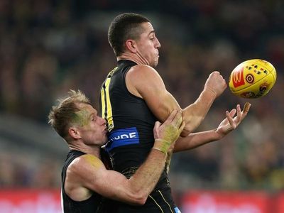 Tiger Jason Castagna announces shock retirement at 26
