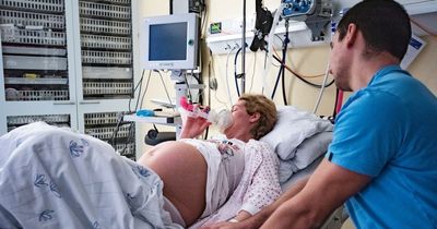 Pregnant women warned as gas and air for pain relief suspended over midwife safety fears