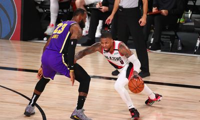 LeBron James shows Damian Lillard love after his 71-point explosion