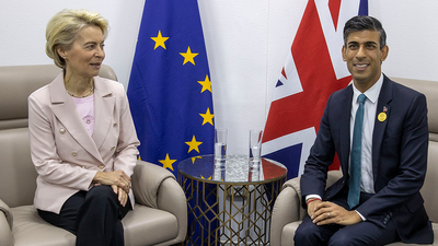 Watch as Sunak and von der Leyen arrive for Northern Ireland Protocol talks