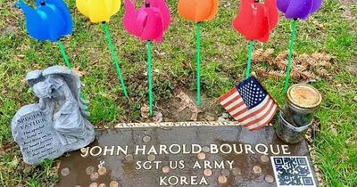 Man creates QR code for dad's grave so people can learn about atomic veteran's life