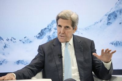 Kerry to stay on as Biden's top climate diplomat