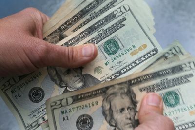 Kimberly Palmer: 5 ways to deal with money envy