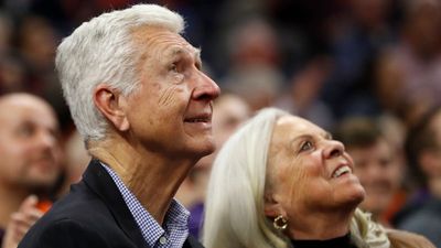 Longtime Virginia Men’s Basketball Coach Terry Holland Dies at 80