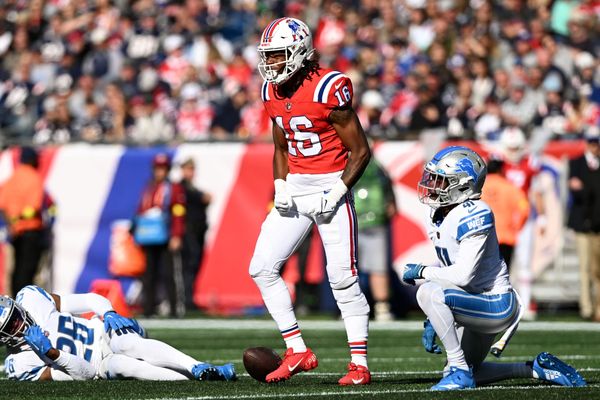 Matthew Slater of New England Patriots passionately defends