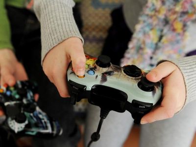 Addiction risk in new gambling technology, groups warn