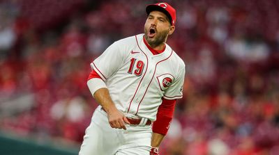 Reds’ Joey Votto Makes Stunning Prediction for 2023 MLB Season