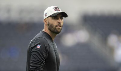 Falcons OC Dave Ragone to serve as QBs coach