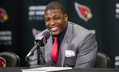 Adrian Wilson leaving Cardinals to join Panthers