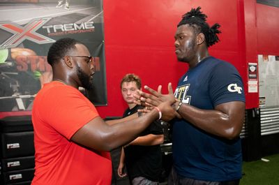 Huge 4-star 2024 OT JacQawn McRoy includes Georgia among top schools