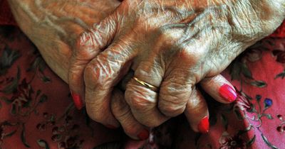 Seven things that 'may help' cut risk of Alzheimer's