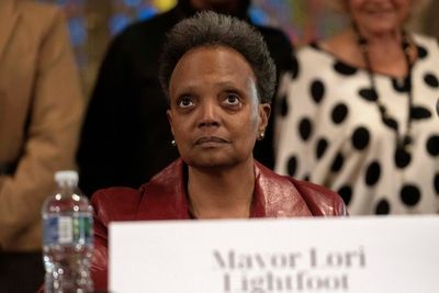 Chicago Mayor Lightfoot taking on 8 rivals in reelection bid
