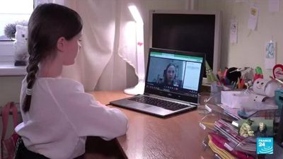 Online learning keeps children in school in wartime Ukraine