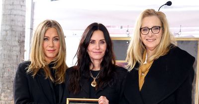 Jennifer Aniston leaves fans 'crying' as she recreates Friends moment with Courtney Cox and Lisa Kudrow