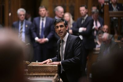 UK's Sunak tries to win over skeptics to his Brexit deal