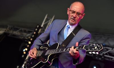 Andy Fairweather Low: ‘Jimi Hendrix sidled over and politely told me: you’re in the wrong key’