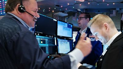 Stocks Edge Higher, Target Earnings, Occidental, Zoom, Goldman Investor Day - Five Things To Know