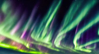 EasyJet pilot does 360-degree turn to give passengers glimpse of spectacular Northern Lights showing