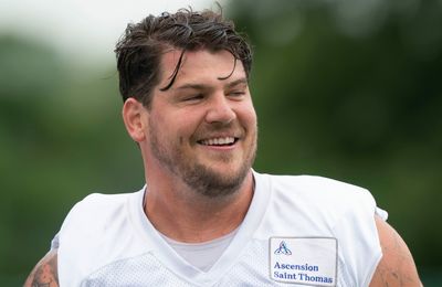 Titans dropped off Taylor Lewan’s belongings at his front door