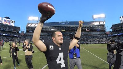 Report: Derek Carr to Meet With Jets, Panthers, Saints