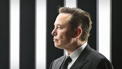 Elon Musk Warns Ukraine