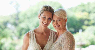 Bride "embarrassed" after mother-in-law turned up in 'same dress' as her on wedding day