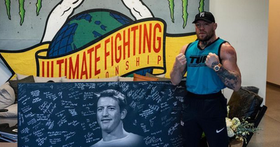 Conor McGregor posts touching tribute to late UFC legend Stephan Bonnar