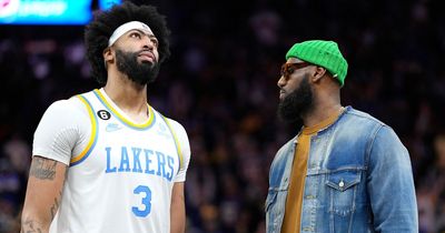 Los Angeles Lakers warned it's "game over" due to LeBron James and Anthony Davis issue