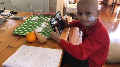 Telepresence robots to help sick kids across Australia 'attend' school in new pilot project