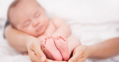Midwives reject Welsh Government's pay offer