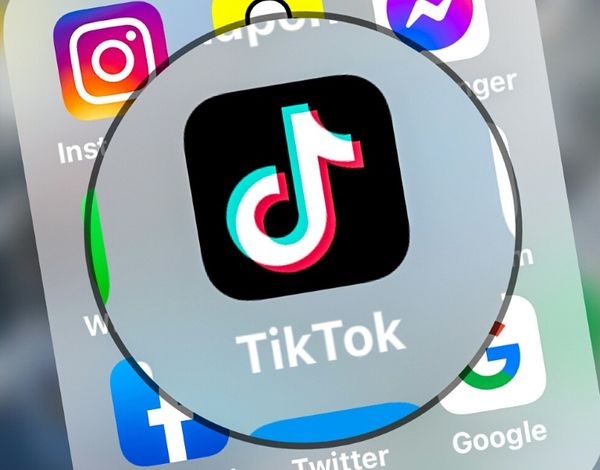 White House open to tighter curbs on TikTok