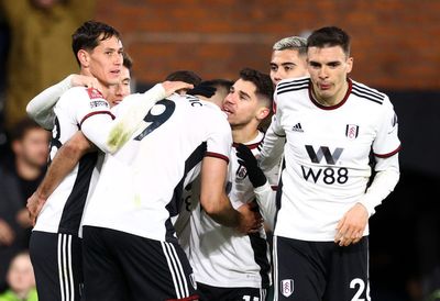 Wondergoals put Fulham into FA Cup last eight after beating wasteful Leeds