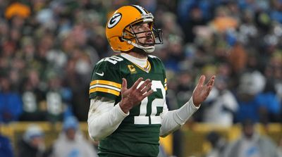 Aaron Rodgers’s Uncertain Future Leaves Packers in Bad Spot