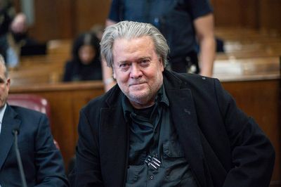 Lawyer: Steve Bannon-linked border wall nonprofit is defunct