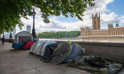 Here’s why so many people sleep rough on Britain’s streets – Sunak’s Tories have chosen to leave them there