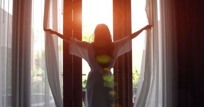 Ex flight attendant warns travellers to 'always' close curtains when they leave hotel room