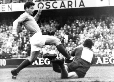 Just Fontaine, who scored 13 goals at 1958 World Cup, dies