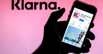 Klarna issues 'important' two-week warning as users could be hit with £10 fees