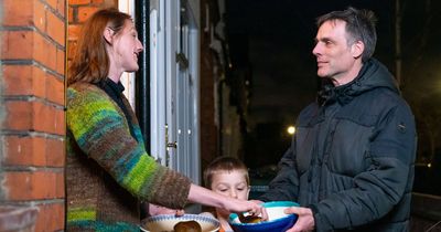 Neighbours cook in one resident's oven to cut costs